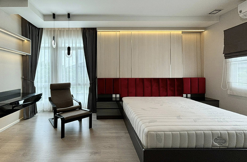 House with Shared Pool in Bangnatrad 